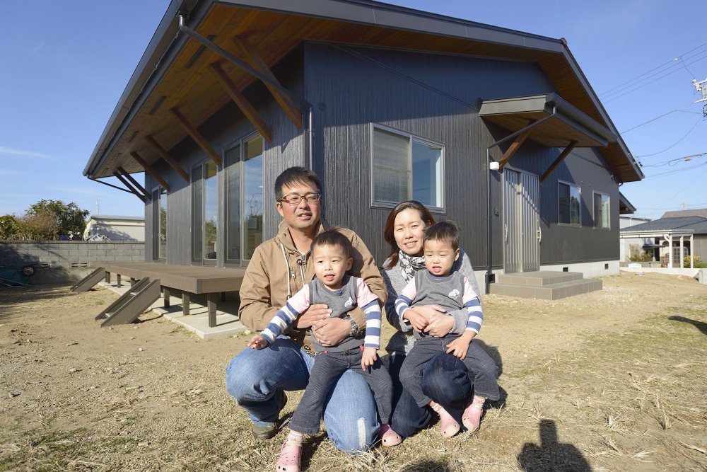 子供達の声が弾む広々空間のある家 写真